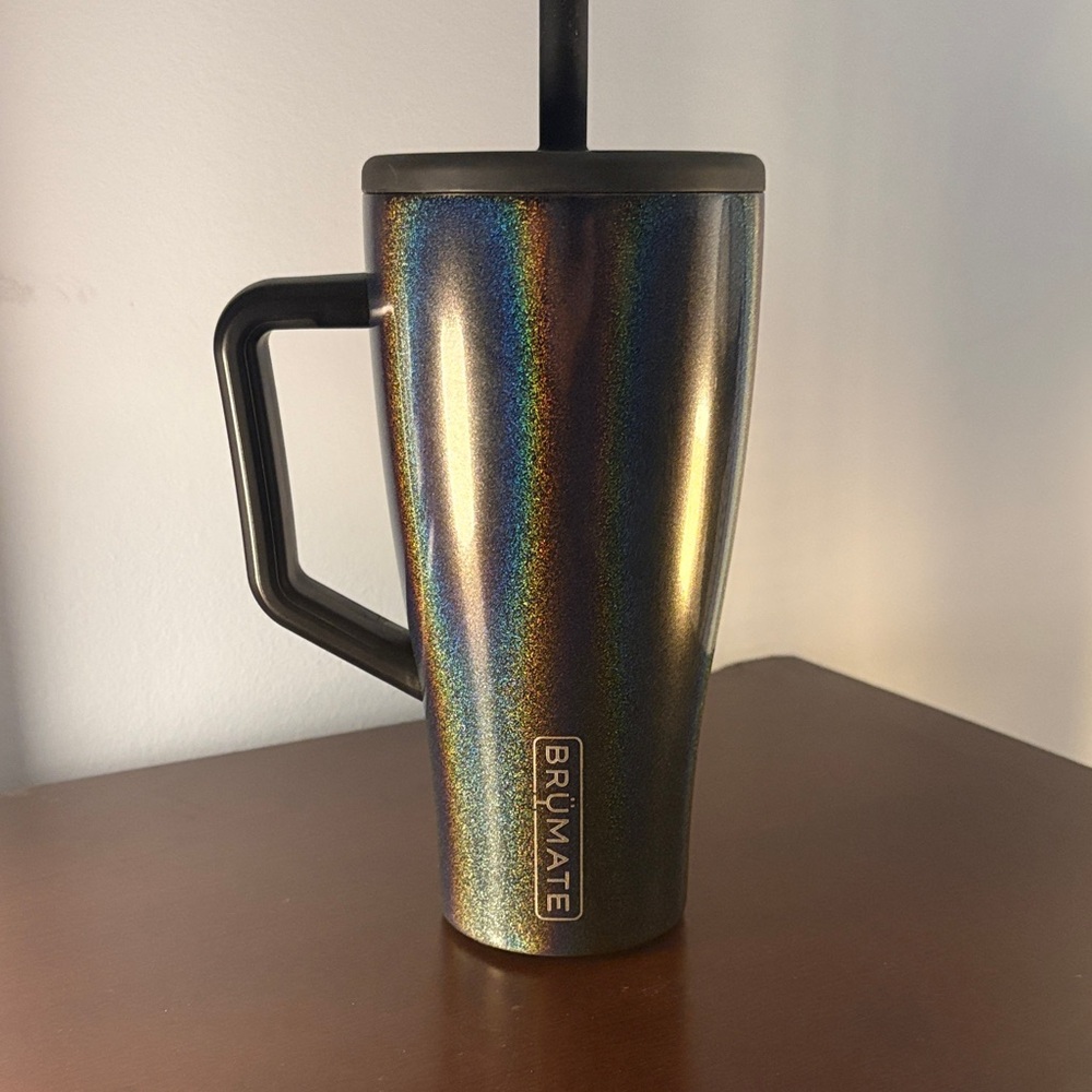 READ BrüMate Glitter Charcoal 30 oz Era